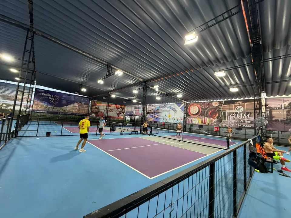 Sân pickleball trong nhà của Nhà Chăm